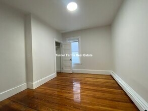 2 Greenwood Ter, Unit 1 in Somerville, MA - Building Photo - Building Photo