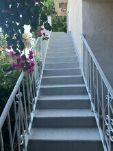 2135 Selby Ave in Los Angeles, CA - Building Photo - Building Photo