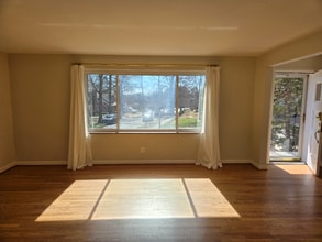 7729 Brookline Terrace, Unit Brookline 1st Flr in Richmond Heights, MO - Building Photo - Building Photo