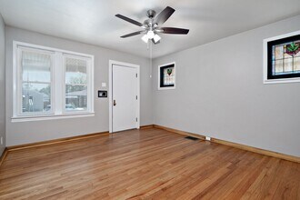 6271 Odell St in St. Louis, MO - Building Photo - Building Photo