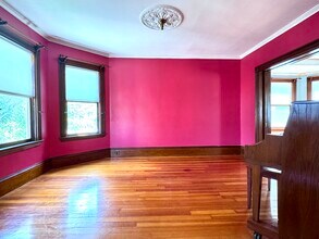 104 Hancock St, Unit 104 in Somerville, MA - Building Photo - Building Photo