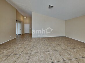 2715 N 90th Ave in Phoenix, AZ - Building Photo - Building Photo