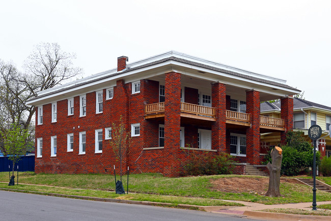 900 NW 21st St in Oklahoma City, OK - Building Photo - Building Photo