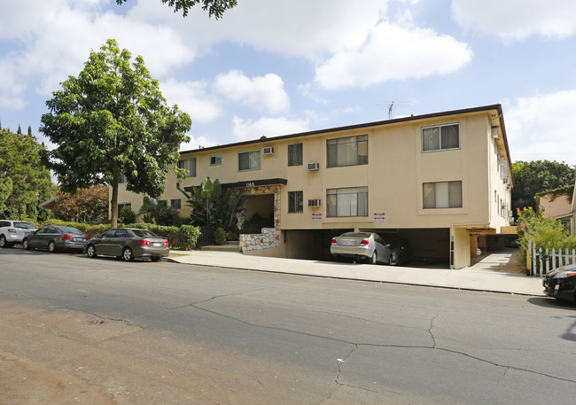 1160 N Ogden Dr in Los Angeles, CA - Building Photo - Building Photo