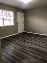 321 Annie Ave in Troy, MO - Building Photo - Building Photo