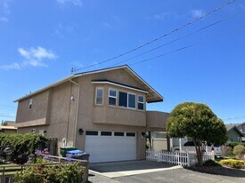350 Luzon St in Morro Bay, CA - Building Photo