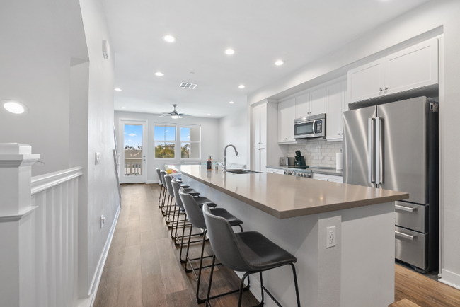 property at 1125 Makena Wy.