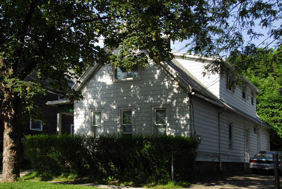 183 Sixth St in Rochester, NY - Building Photo