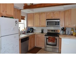 58 Beech St in Bristol, NH - Building Photo - Building Photo