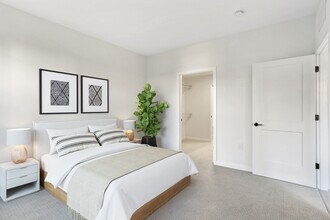 Rise at Temple Courts in Washington, DC - Foto de edificio - Interior Photo