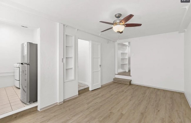 property at 1637 Linwood St
