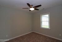 498 Hemlock Dr photo'