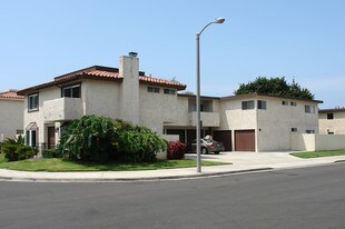 16631 Sims St Apartments