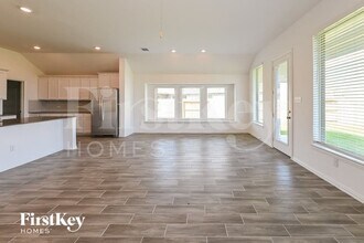 14907 Lake Shore Ave in Mont Belvieu, TX - Building Photo - Building Photo