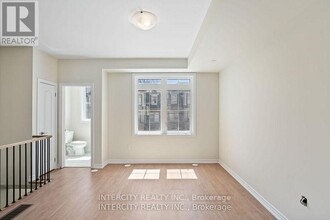 127 Senay Cir in Clarington, ON - Building Photo - Building Photo