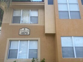 4879 Via Palm Lakes in West Palm Beach, FL - Building Photo