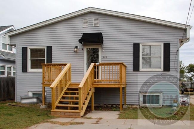 property at 220 Bryan St