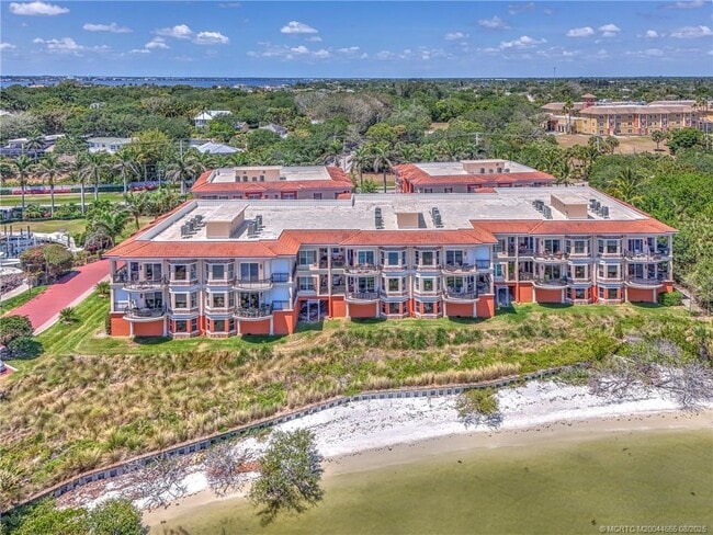 property at 1528 NE Outrigger Landings Dr