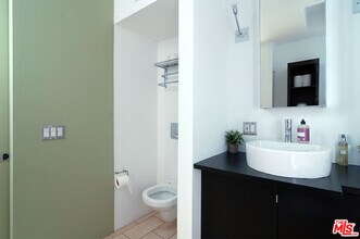 116 Pacific Ave in Los Angeles, CA - Building Photo - Building Photo