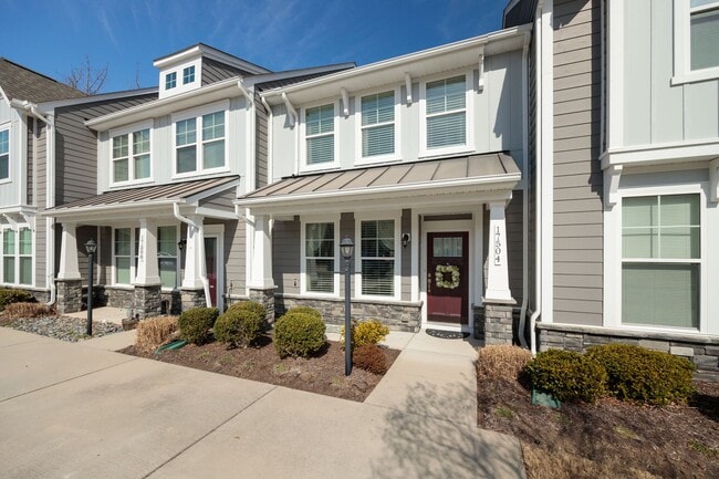 17504 Memorial Tournament Dr in Moseley, VA - Building Photo - Building Photo
