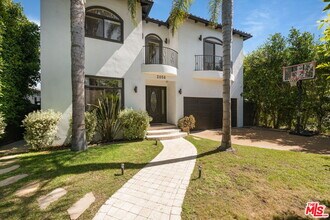 2056 Kerwood Ave in Los Angeles, CA - Building Photo - Building Photo