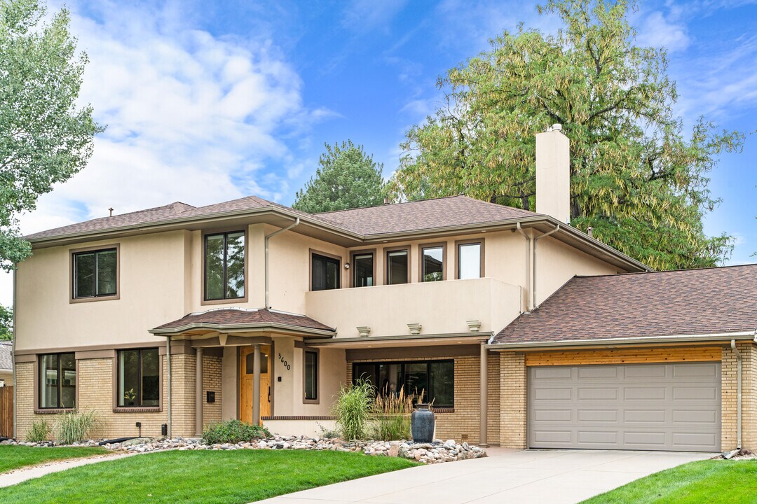 3600 E Virginia Ave in Denver, CO - Building Photo