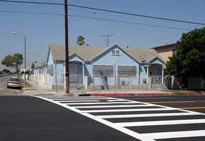 7329 S Figueroa St Apartments