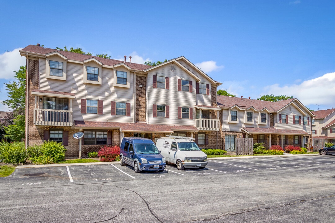 1504 W Jefferson Ave in Naperville, IL - Building Photo