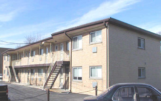 4931 Columbus Dr Apartments