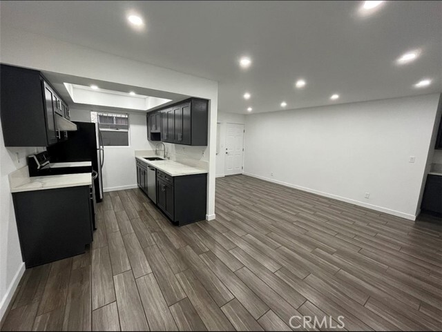 1110 Leland Way