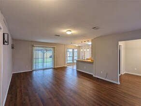 8410 Rinn St in Houston, TX - Building Photo - Building Photo