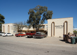 Winstel Park Apartments in Tucson, AZ - Building Photo - Building Photo