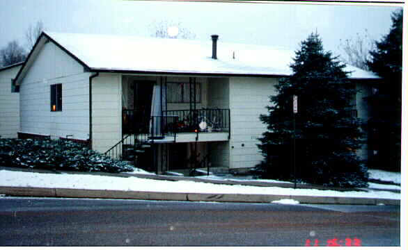 2901 Sage St in Colorado Springs, CO - Foto de edificio - Building Photo