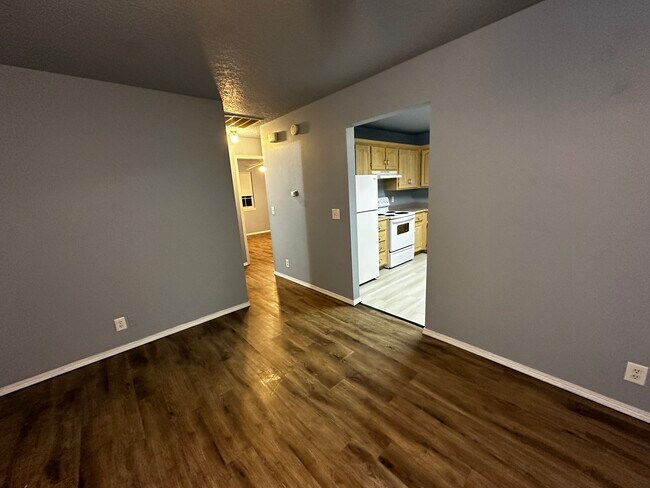 828 S Patterson Ave in Joplin, MO - Building Photo - Building Photo