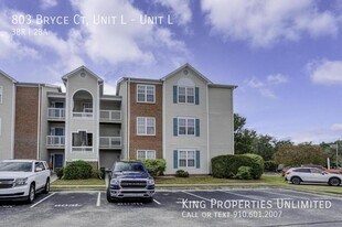 803 Bryce Ct in Wilmington, NC - Building Photo