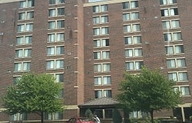 Belvedere Centre Plaza in Decatur, IL - Building Photo