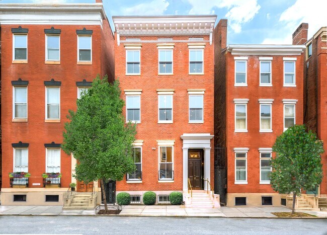 708 Park Ave, Unit D in Baltimore, MD - Building Photo - Building Photo