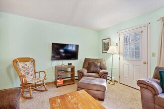 136 Glazebrook, Unit Glazebrook J4 in Killington, VT - Building Photo - Building Photo