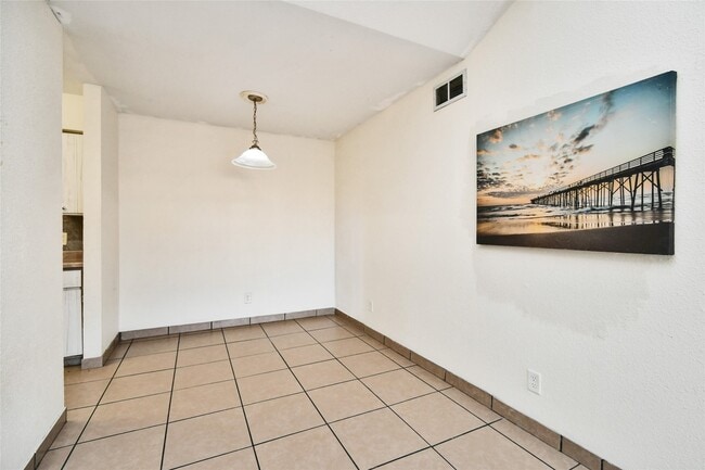 10211 Sugar Branch Dr in Houston, TX - Foto de edificio - Building Photo