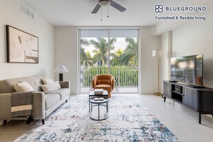 3880 NE 6th Ave in Miami, FL - Building Photo