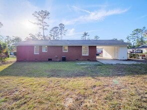 2323 Frederick Pl in Valdosta, GA - Building Photo - Building Photo