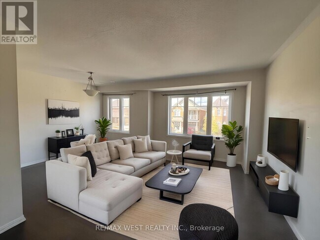 53 Bevington Rd in Brampton, ON - Building Photo - Building Photo