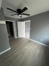 7909 Brutus St, Unit 3 in Houston, TX - Building Photo - Building Photo