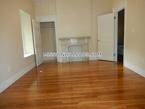 16 Cobden St in Boston, MA - Building Photo - Building Photo
