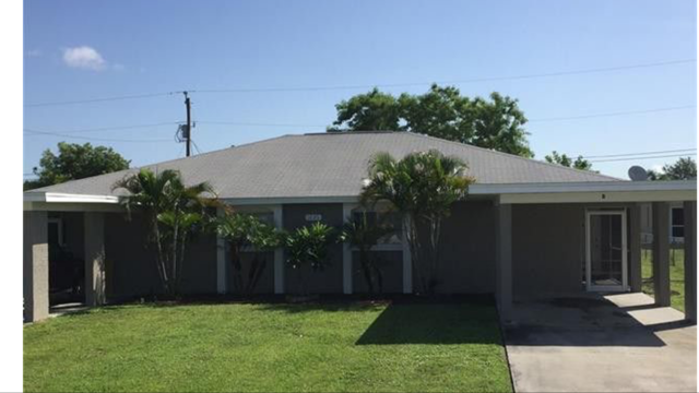 1025 SE 11th Terrace in Cape Coral, FL - Building Photo