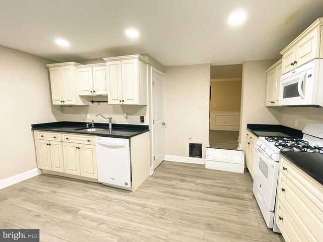 property at 19 Pleasant St