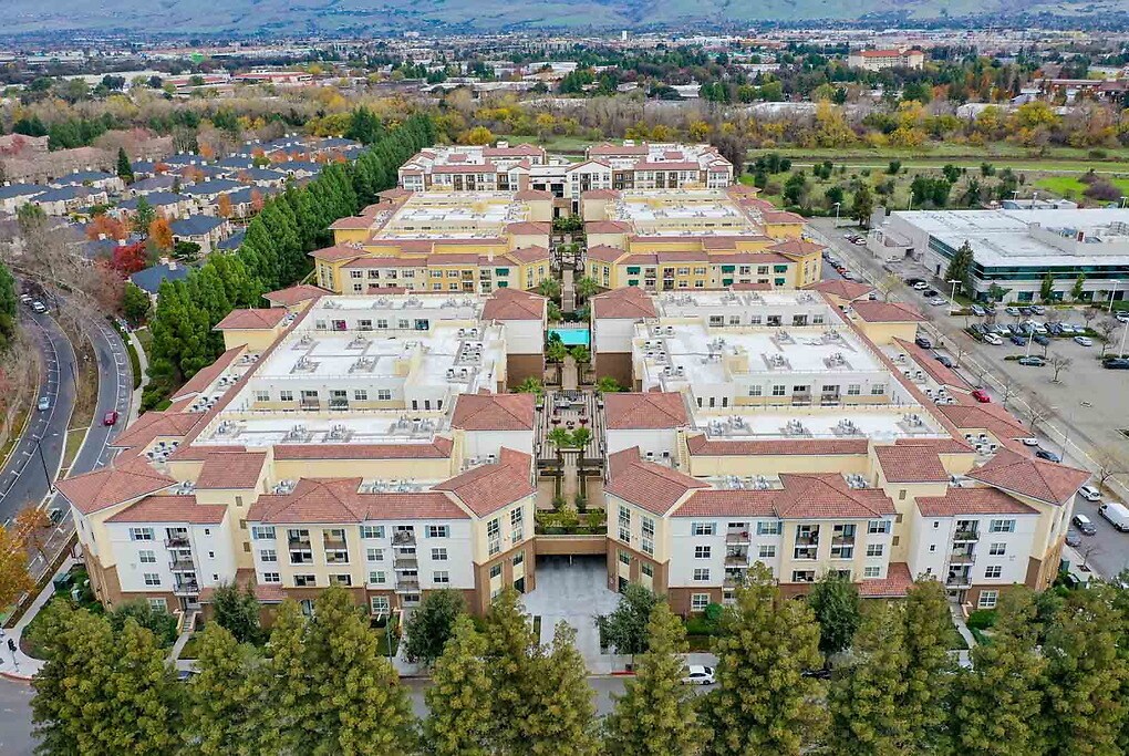 Epic in San Jose, CA - Foto de edificio