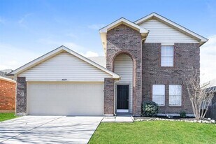 14029 Coyote Trail in Haslet, TX - Building Photo