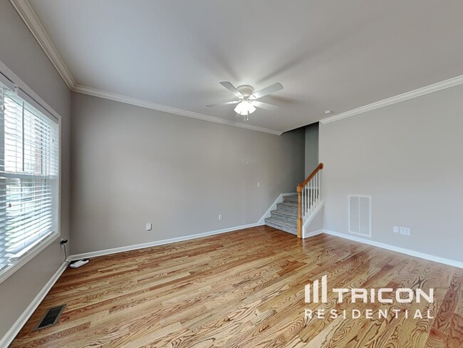 1216 Chapmans Retreat Dr in Spring Hill, TN - Building Photo - Building Photo