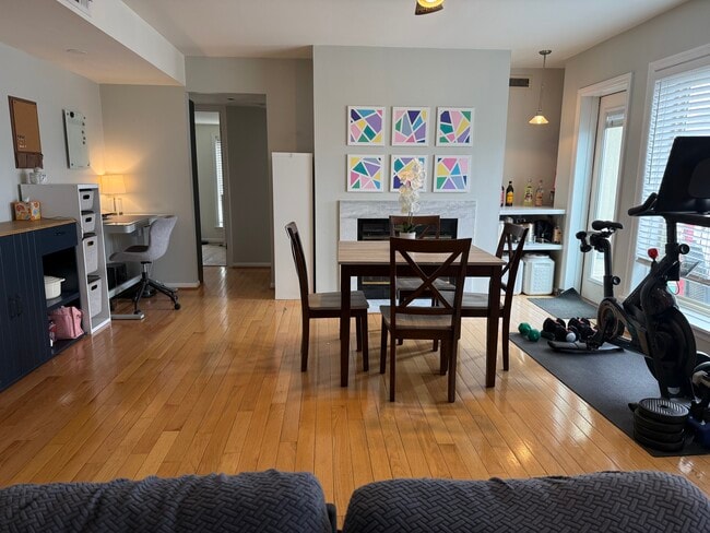 911 S Charles St, Unit 402 in Baltimore, MD - Building Photo - Building Photo